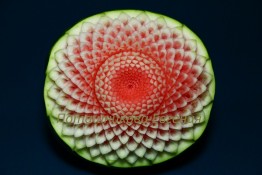 528